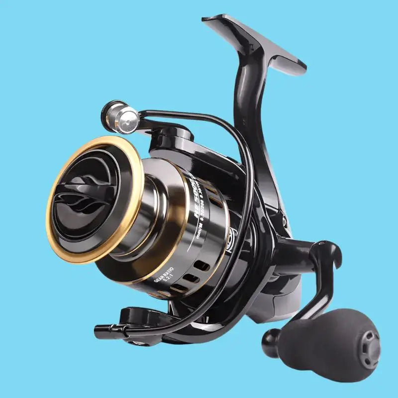 HE500-7000 fishing reel with durable construction for easy casting and smooth retrieval